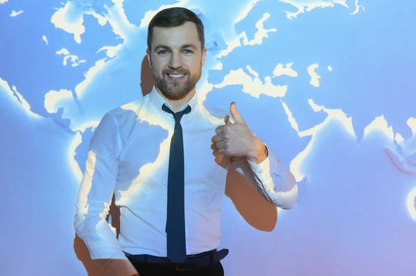 Astuces pour économiser de l'eau en camping dans des zones arides.